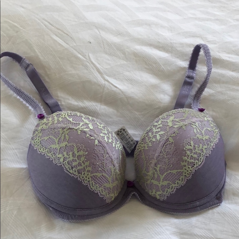 Bra 34 D lavender color